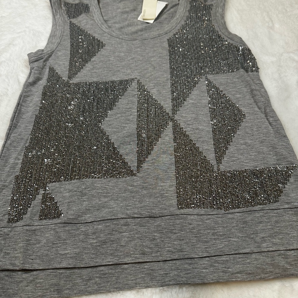 TOWNSEN Gray Top with Silver Accents - Picture 5 of 9
